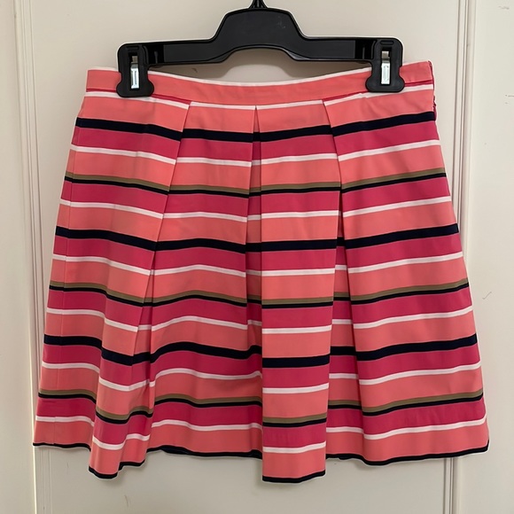 GAP pleated striped skirt. - Picture 1 of 4